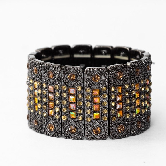Bold chunky neutral colored jeweled stretch statement bracelet with rhinestones - Picture 1 of 12